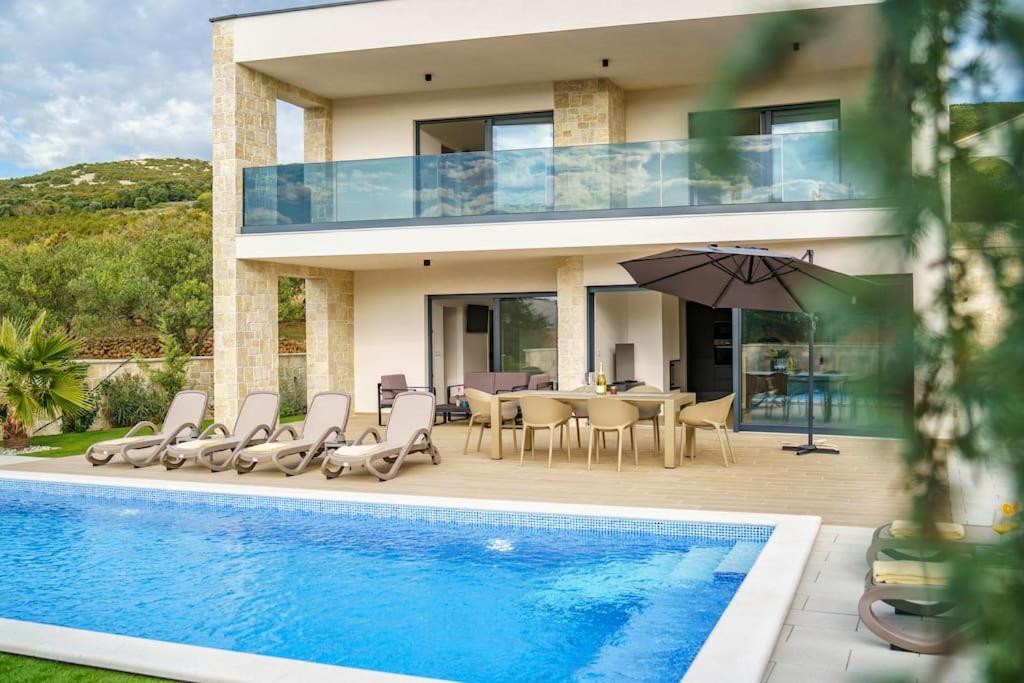 Villa Cissa,Brand New Villa With Private Pool Stara Novalja Ngoại thất bức ảnh